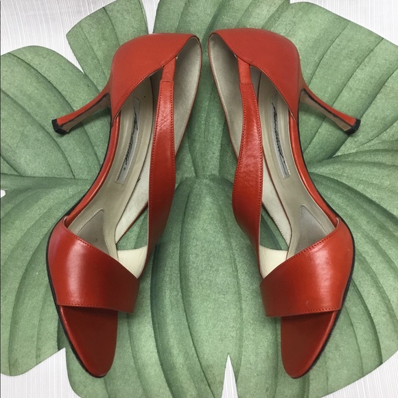 Brian Atwood Lovely Autumn/Reddish Color Heels. - Picture 5 of 6